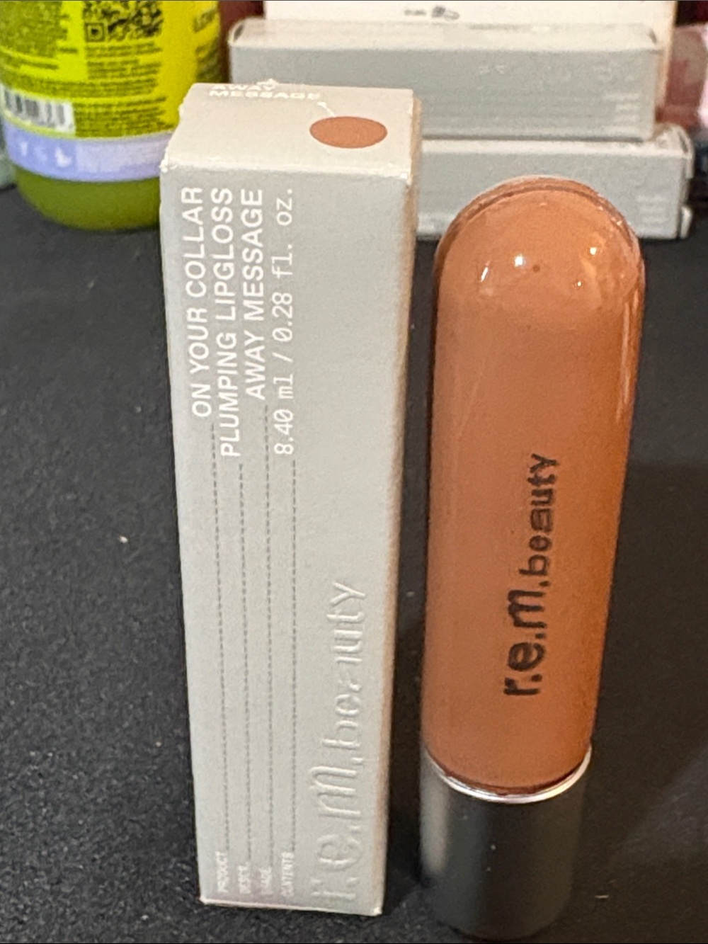 r.e.m. beauty Plumping Lipgloss in away message